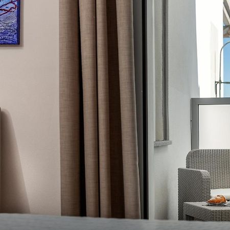 Capotesta Luxury Rooms Santa Teresa di Gallura Esterno foto